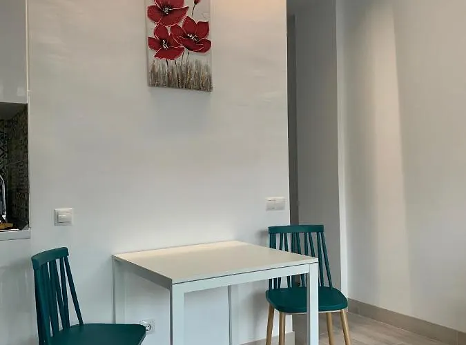 Апартаменты Calm, Cosy And Bright Renovated In Playa Del Ingles- Wifi Free Плайя-дель-Инглес