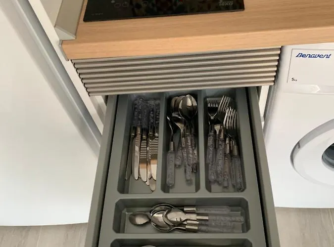 Calm, Cosy And Bright Renovated In Playa Del Ingles- Wifi Free * Плайя-дель-Инглес