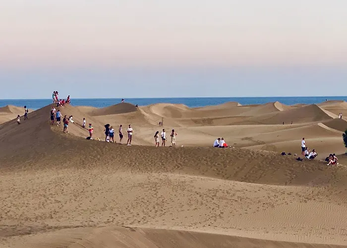 Апартаменты Calm, Cosy And Bright Renovated In Playa Del Ingles- Wifi Free