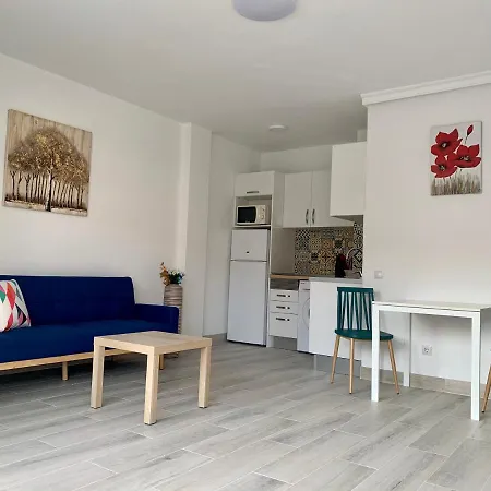 Calm, Cosy And Bright Renovated In Playa Del Ingles- Wifi Free Apartamento Playa del Inglés