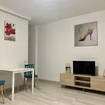 Calm, Cosy And Bright Renovated In Playa Del Ingles- Wifi Free Apartament *