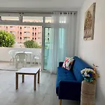 Calm, Cosy And Bright Renovated In Playa Del Ingles- Wifi Free * Playa del Inglés