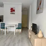 Calm, Cosy And Bright Renovated In Playa Del Ingles- Wifi Free Playa del Inglés