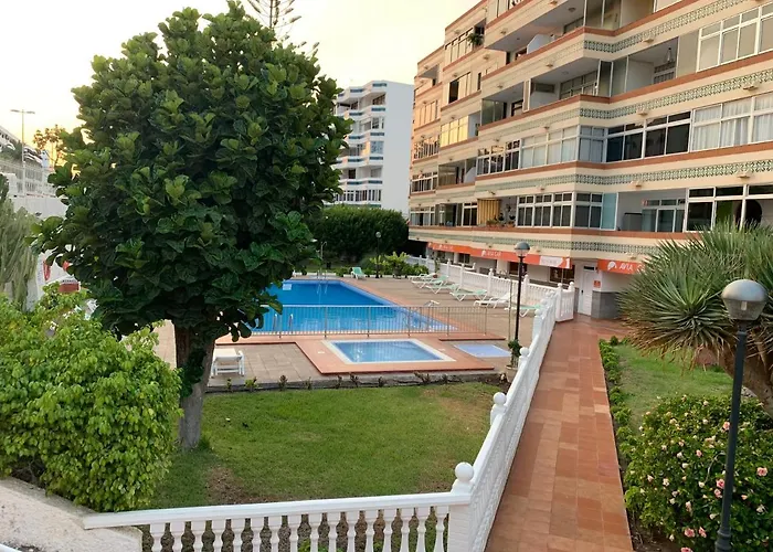 Calm, Cosy And Bright Renovated In Playa Del Ingles- Wifi Free *