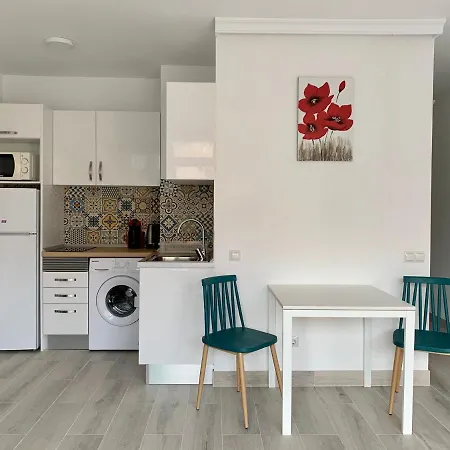 Calm, Cosy And Bright Renovated In Playa Del Ingles- Wifi Free بلايا ديل إنغلز