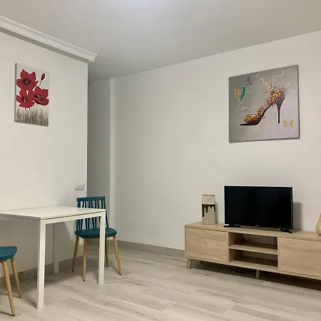 Calm, Cosy And Bright Renovated In Playa Del Ingles- Wifi Free شقة *